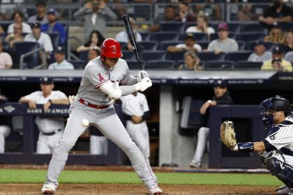 El japonés Shohei Ohtani, de los Angelinos de Los Ángeles, en una imagen de archivo. EFE/EPA/JASON SZENES