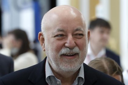 Fotografía de archivo donde aparece el multimillonario ruso Viktor Vekselberg. EFE/EPA/ANATOLY MALTSEV