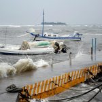 Fotografía de un embarcadero antes de la llegada de un huracán en el Puerto de Veracruz (México). Imagen de archivo. EFE/Miguel Victoria