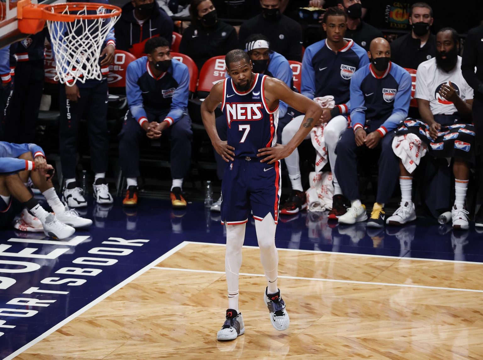 Kevin Durant, estrella de los Brooklyn Nets, en una fotografía de archivo. EFE/Jason Szenes