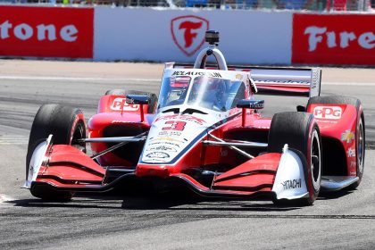 Fotografía de archivo en la que se registró el monoplaza que conduce el neozelandés Scott McLaughlin, del Team Penske, durante una de las competencias de la fórmula Indy. McLaughlin ganó este domingo la carrera en Mid-Ohio. EFE/Gerardo Mora