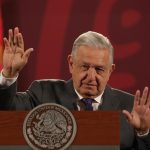 El presidente de México, Andrés Manuel López Obrador, participa hoy en una rueda de prensa matutina en Palacio Nacional, en Ciudad de México (México). EFE/Mario Guzmán