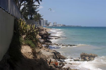 Imagen de archivo que muestra una playa de Puerto Rico. EFE/Thais Llorca