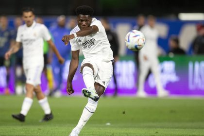 El centrocampista del Real Madrid, Aurelien Tchouameni. EFE/EPA/D. ROSS CAMERON