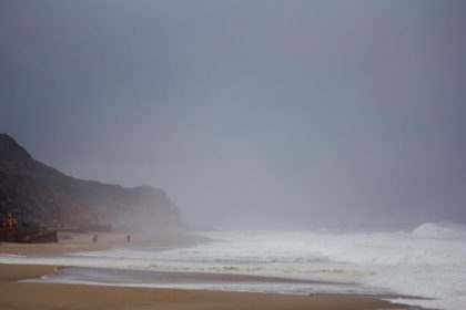 Vista general de una playa hoy, en Salina Cruz, estado de Oaxaca (México). Imagen de archivo. EFE/Luis Villalobos