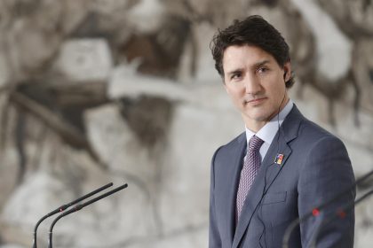 El primer ministro de Canadá, Justin Trudeau, ofrece una rueda de prensa, imagen de archivo. EFE/ Mariscal