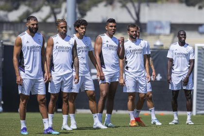 Jugadores del Real Madrid durante un entrenamiento en las instalaciones de la universidad UCLA en Los Ángeles, California (EE.UU.), este 22 de julio de 2022. EFE/Javier Rojas