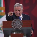 El presidente de México, Andrés Manuel López Obrador, habla durante una rueda de prensa hoy, en el Palacio Nacional, en Ciudad de México (México). EFE/ Sáshenka Gutiérrez