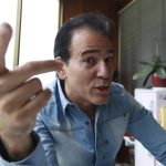 El realizador cubano Ernesto Fundora, habla durante una entrevista con Efe, el 25 de agosto de 2022, en Ciudad de México (México). EFE/Mario Guzmán