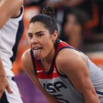 Kelsey Plum (imagen) fue la protagonista del triunfo con 26 puntos y las Aces, que encadenaron su quinta victoria seguida, lideran la Conferencia Oeste con un balance de 23-8, por delante de unas Seattle Storm (19-12) que cayeron frente a las Washington Mystics. Imagen de archivo. EFE/EPA/FAZRY ISMAIL