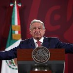 El presidente de México, Andrés Manuel López Obrador, habla durante una rueda de prensa hoy, en el Palacio Nacional, en Ciudad de México (México). EFE/ Sáshenka Gutiérrez