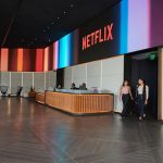 Fotografía cedida por Netflix donde se aprecia la sala de recepción de su sede en Los Ángeles, California (Estados Unidos). EFE/ Netflix / SOLO USO EDITORIAL/ SOLO DISPONIBLE PARA ILUSTRAR LA NOTICIA QUE ACOMPAÑA (CRÉDITO OBLIGATORIO)