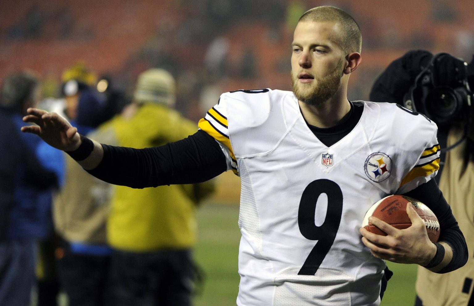 Fotografía de archivo en la que se registró a Chris Boswell, pateador de los Steelers de Pittsburgh, quien anotó tres goles de campo en el triunfo de su equipo 19-9 sobre los Lions de Detroit, en el cierre de la pretemporada de la NFL. EFE/Dave Kaup