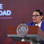 Fotografía de archivo de la secretaria de Seguridad y Protección Ciudadana, Rosa Icela Rodríguez durante una rueda de prensa en el Palacio Nacional de Ciudad de México (México). EFE/ Sáshenka Gutiérrez