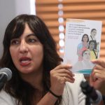 La directora del Instituto de Liderazgo Simone de Beauvoir (ISBL), Friné Salguero habla en rueda de prensa hoy, en Ciudad de México (México). EFE/ Sáshenka Gutiérrez