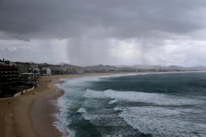 Vista general de una playa en el estado de Baja California Sur (México), en una fotografía de archivo. EFE/Jorge Reyes