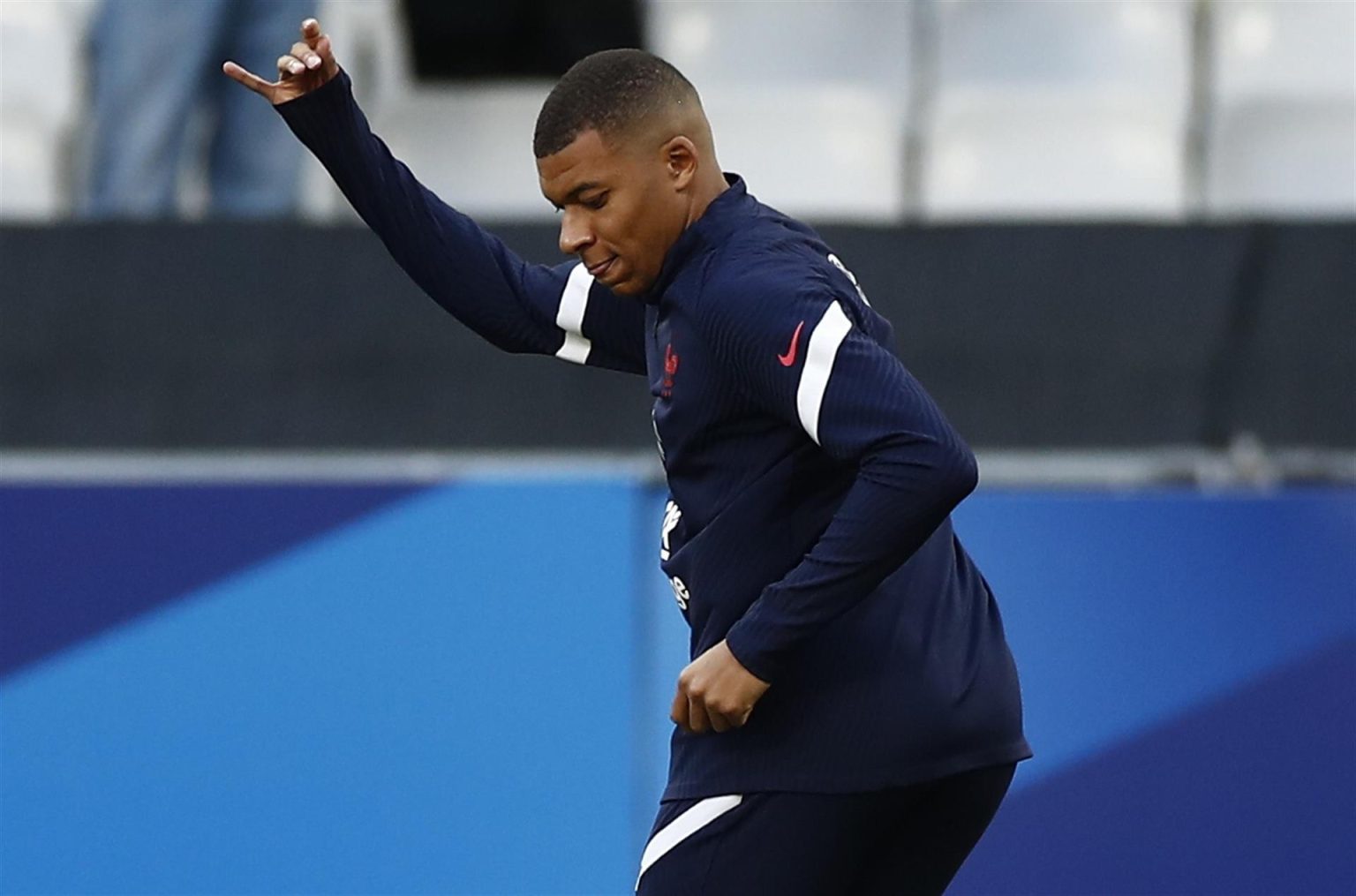 Imagen de archivo del jugador francés del PSG Kylian Mbappé. EFE/EPA/Mohammed Badra