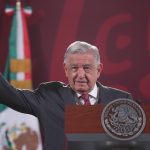 El presidente de México, Andrés Manuel López Obrador, participa durante su conferencia hoy viernes, en Palacio Nacional, en Ciudad de México (México). EFE/Sáshenka Gutiérrez