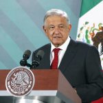 Fotografía cedida hoy por la presidencia de México del mandatario mexicano, Andrés Manuel López Obrador, durante una rueda de prensa en el municipio de Guadalupe en Zacatecas (México). EFE/Presidencia de México/SOLO USOE DITORIAL/SOLO DISPONIBLE PARA ILUSTRAR LA NOTICIA QUE ACOMPAÑA(CRÉDITO OBLIGATORIO)