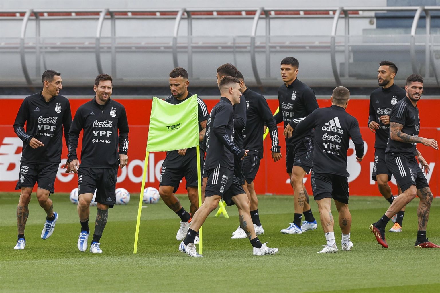 Los jugadores de Argentina durante un entrenamiento, en una fotografía de archivo. EFE/Miguel Toña