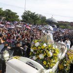 Feligreses participan hoy en la peregrinación de la Virgen de Zapopan, en el estado de Jalisco (México). EFE/Francisco Guasco