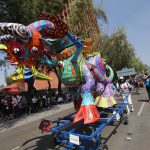 Fotografía de alebrijes durante un desfile como antesala a la celebración del Día de Muertos, este sábado, en Ciudad de México (México). EFE/Sáshenka Gutiérrez