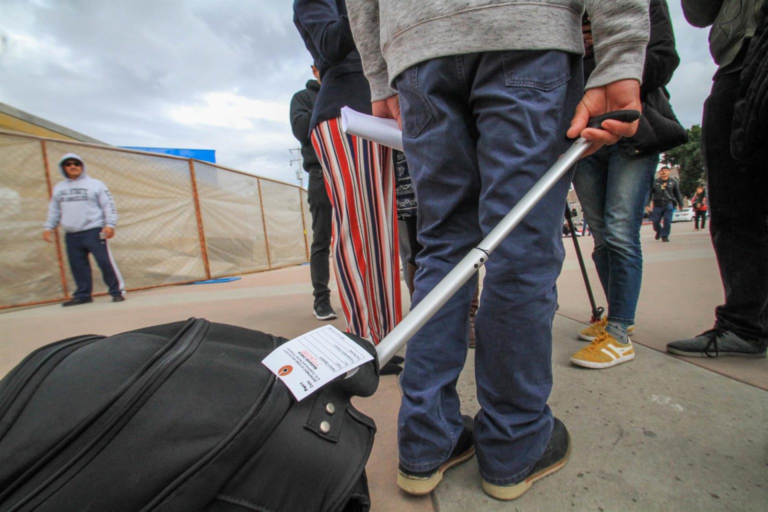 Imagen de archivo que muestra a migrantes en Tijuana (México). EFE/Joebeth Terriquez