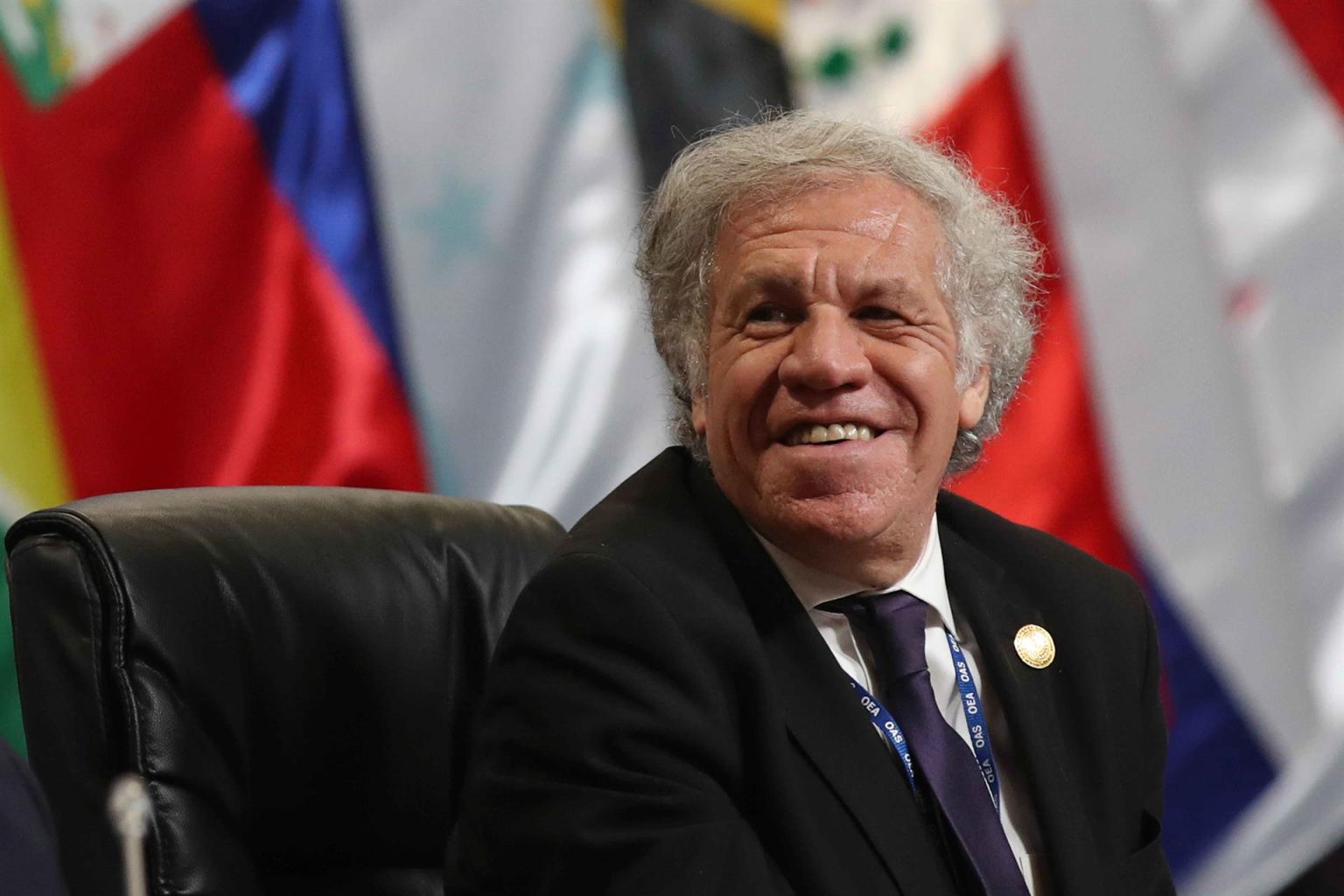 El secretario general de la Organización de Estados Americanos (OEA), Luis Almagro, participa de la 52 Asamblea General de la OEA en Lima (Perú). EFE/Paolo Aguilar