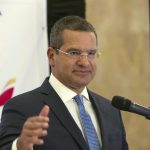 El gobernador de Puerto Rico, Pedro Pierluisi, habla durante una rueda de prensa. Imagen de archivo. EFE/Thais Llorca