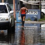 Fotografía de una calle inundada tras el paso del huracán Fiona en Loíza (Puerto Rico). EFE/ Thais Llorca