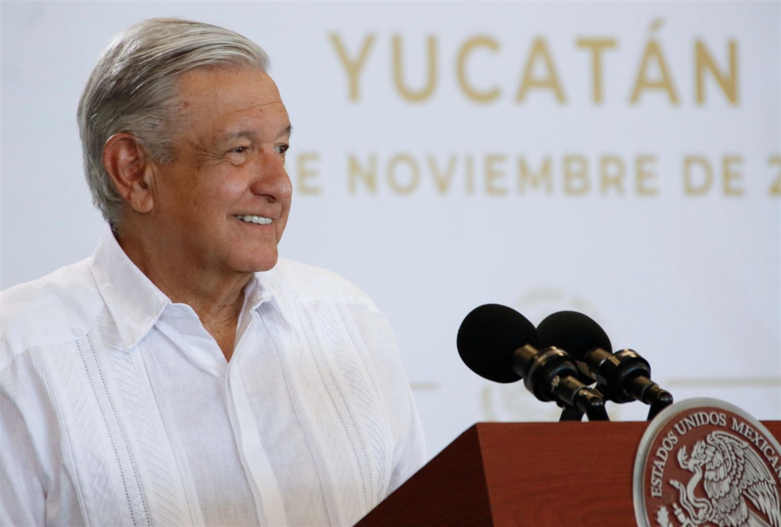 Fotografía cedida hoy por la presidencia de México del mandatario mexicano, Andrés Manuel López Obrador, durante una rueda de prensa en la Ciudad de Mérida estado de Yucatán (México). EFE/Presidencia de México/SOLO USO EDITORIAL/SOLO DISPONIBLE PARA ILUSTRAR LA NOTICIA QUE ACOMPAÑA(CRÉDITO OBLIGATORIO)