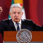 El presidente Andrés Manuel López Obrador, durante su participación en la conferencia matutina en el Palacio Nacional, hoy en la Ciudad de México (México). EFE/ Isaac Esquivel