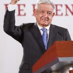 El presidente de México, Andrés Manuel López Obrador, durante su participación en la conferencia matutina este lunes en Palacio Nacional, en la Ciudad de México (México). EFE/Isaac Esquivel