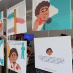Personas observan ilustraciones que forman parte del proyecto sobre detenciones arbitrarias y perfilamiento racial, este miércoles en una rueda de prensa en la Ciudad de México (México). EFE/Sáshenka Gutiérrez