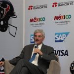 Fotografía de archivo del representante de la oficina de la National Football League (NFL, en español Liga Nacional de Fútbol Americano en México), Arturo Olivé. EFE/Alex Cruz