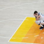 El escolta de los Dallas Mavericks, Luka Doncic (77), en una fotografía de archivo. EFE/George Frey