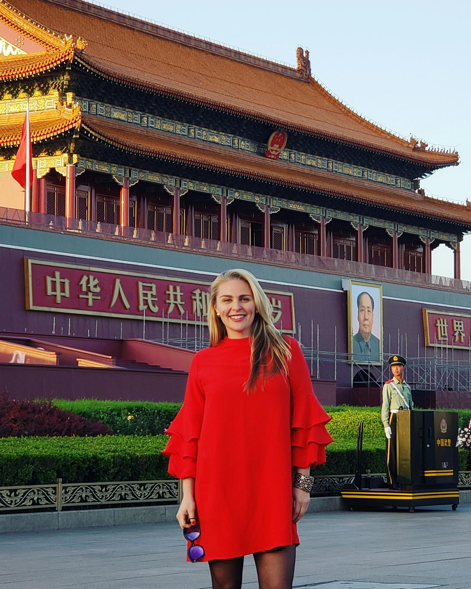 Fotografía cedida hoy por Recorded Books donde aparece la periodista Roseann Lake, hija de padre estadounidense y madre de Galicia (España), que fue corresponsal en China de The Economist durante cinco años. EFE/Recorded Books /SOLO USO EDITORIAL /NO VENTAS /SOLO DISPONIBLE PARA ILUSTRAR LA NOTICIA QUE ACOMPAÑA /CRÉDITO OBLIGATORIO