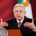 El presidente de México, Andrés Manuel López Obrador, habla  durante una rueda de prensa en el Palacio Nacional, en Ciudad de México (México). EFE/ Isaac Esquivel