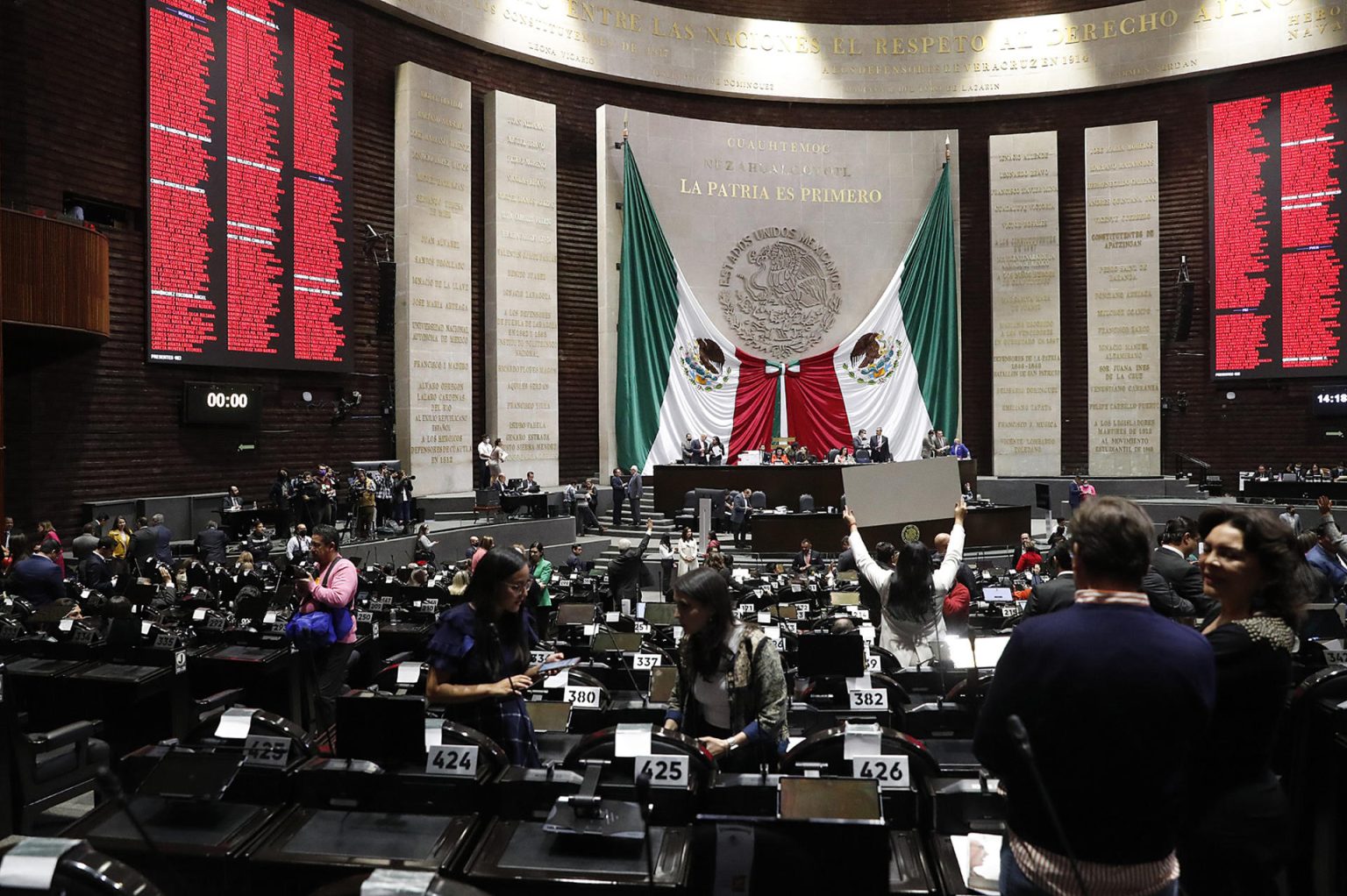 Fotografía cedida hoy, por la Cámara de Diputados durante una sesión de trabajo en la Ciudad de México (México). EFE/ Cámara de Diputados /SOLO USO EDITORIAL/SOLO DISPONIBLE PARA ILUSTRAR LA NOTICIA QUE ACOMPAÑA (CRÉDITO OBLIGATORIO)