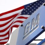 Imagen de archivo que muestra el logotipo de GM en Detroit, Michigan. EFE/EPA/JEFF KOWALSKY