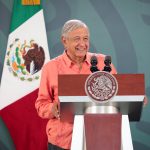 Fotografía cedida hoy, por la presidencia de México, del mandatario mexicano, Andrés Manuel López Obrador, durante su conferencia de prensa en el municipio de Villahermosa, en el estado de Tabasco (México). EFE/Presidencia de México/SOLO USO EDITORIAL/SOLO DISPONIBLE PARA ILUSTRAR LA NOTICIA QUE ACOMPAÑA(CRÉDITO OBLIGATORIO)