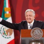 El presidente de México, Andrés Manuel López Obrador, habla durante una rueda de prensa en el Palacio Nacional, hoy, en Ciudad de México (México). EFE/ Isaac Esquivel