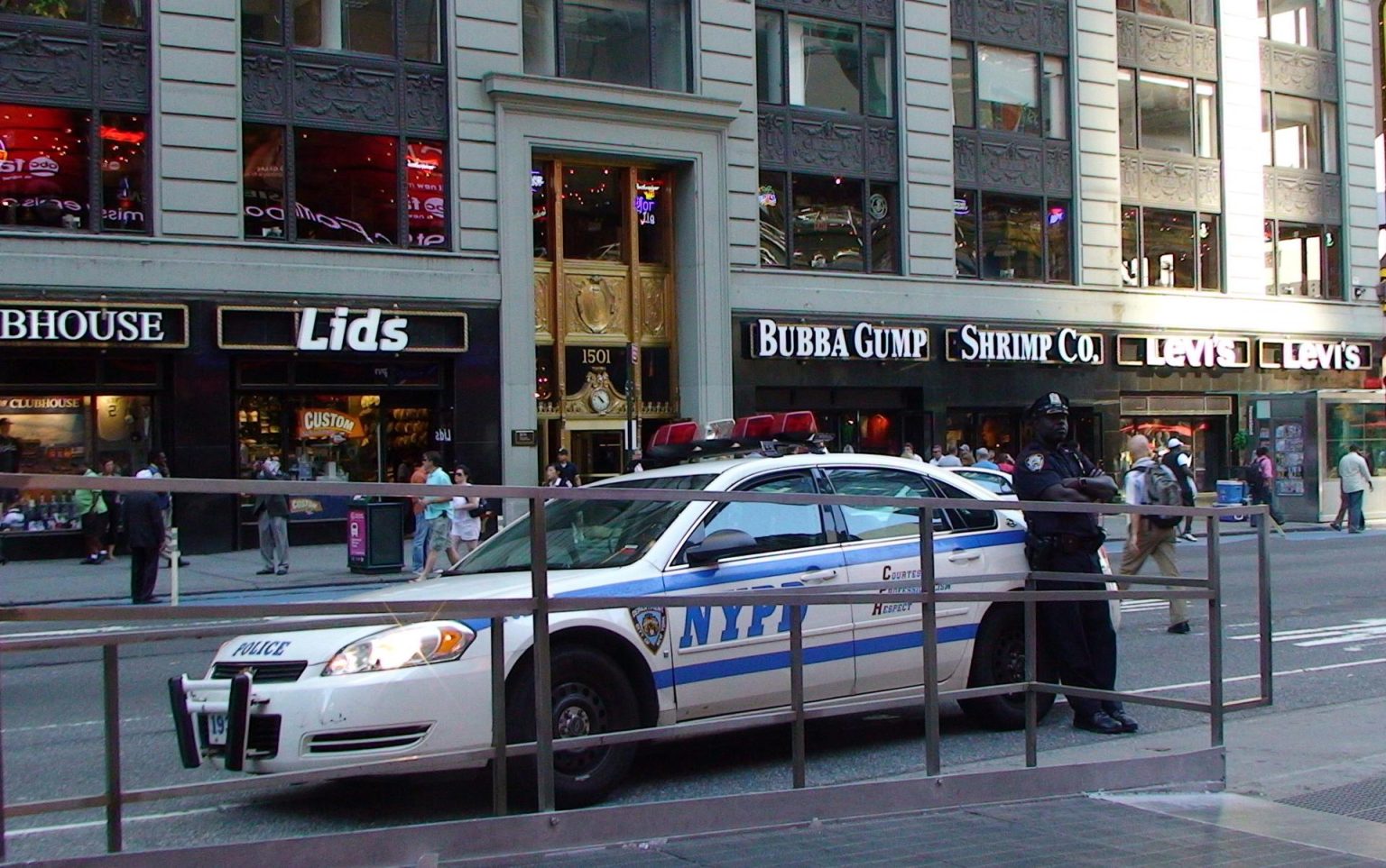 Aspecto de una patrulla de policía en Nueva York (EE.UU.). Imagen de archivo. EFE/Andrés Iamartino