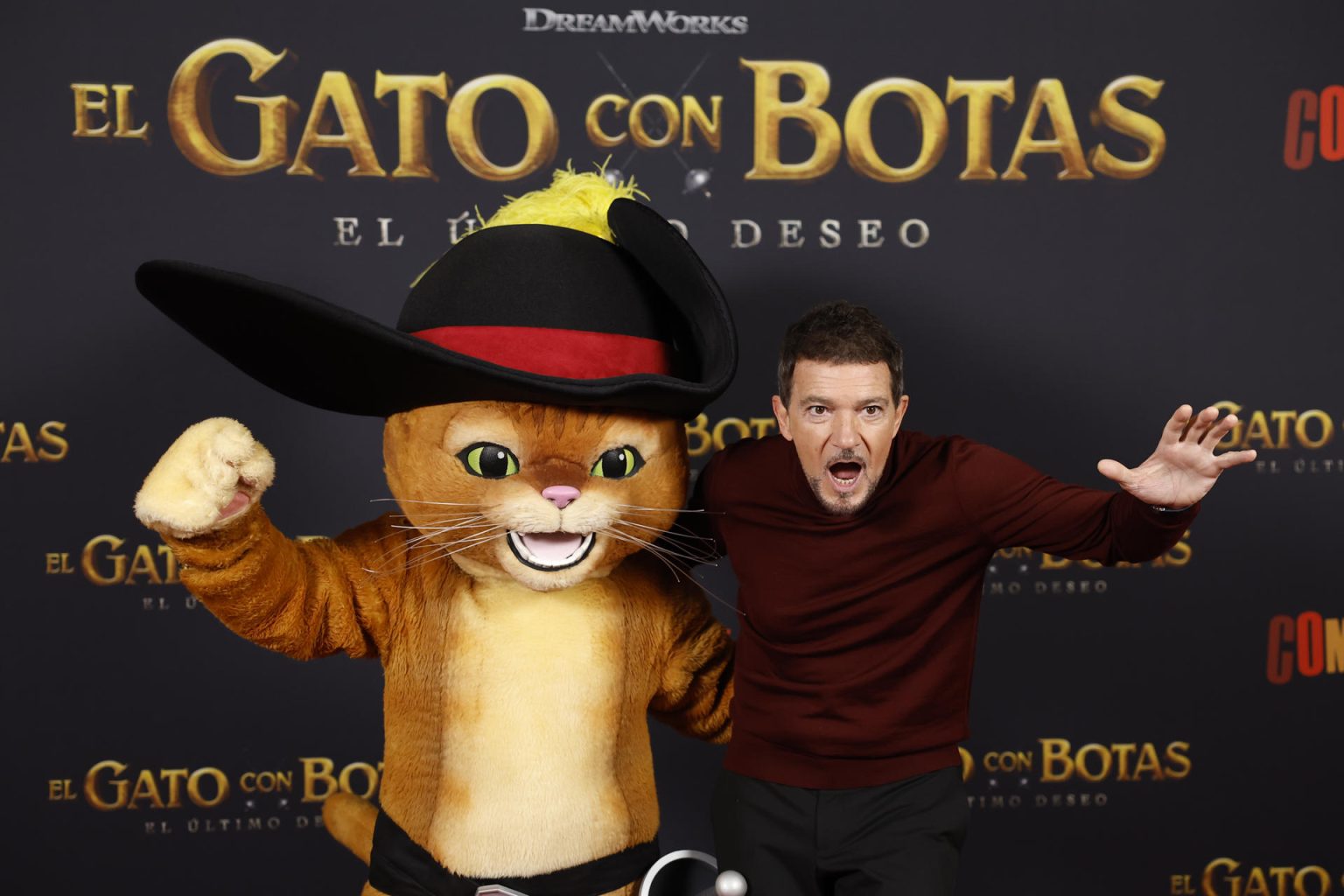 El actor Antonio Banderas, durante la presentación de la película “El Gato con Botas: El último deseo”, la secuela de la exitosa película de animación de DreamWorks Animation (Shrek, Los Croods, Los Tipos Malos) que trae de vuelta a la gran pantalla al felino más famoso de Hollywood, este martes  en Madrid. EFE/ Chema Moya