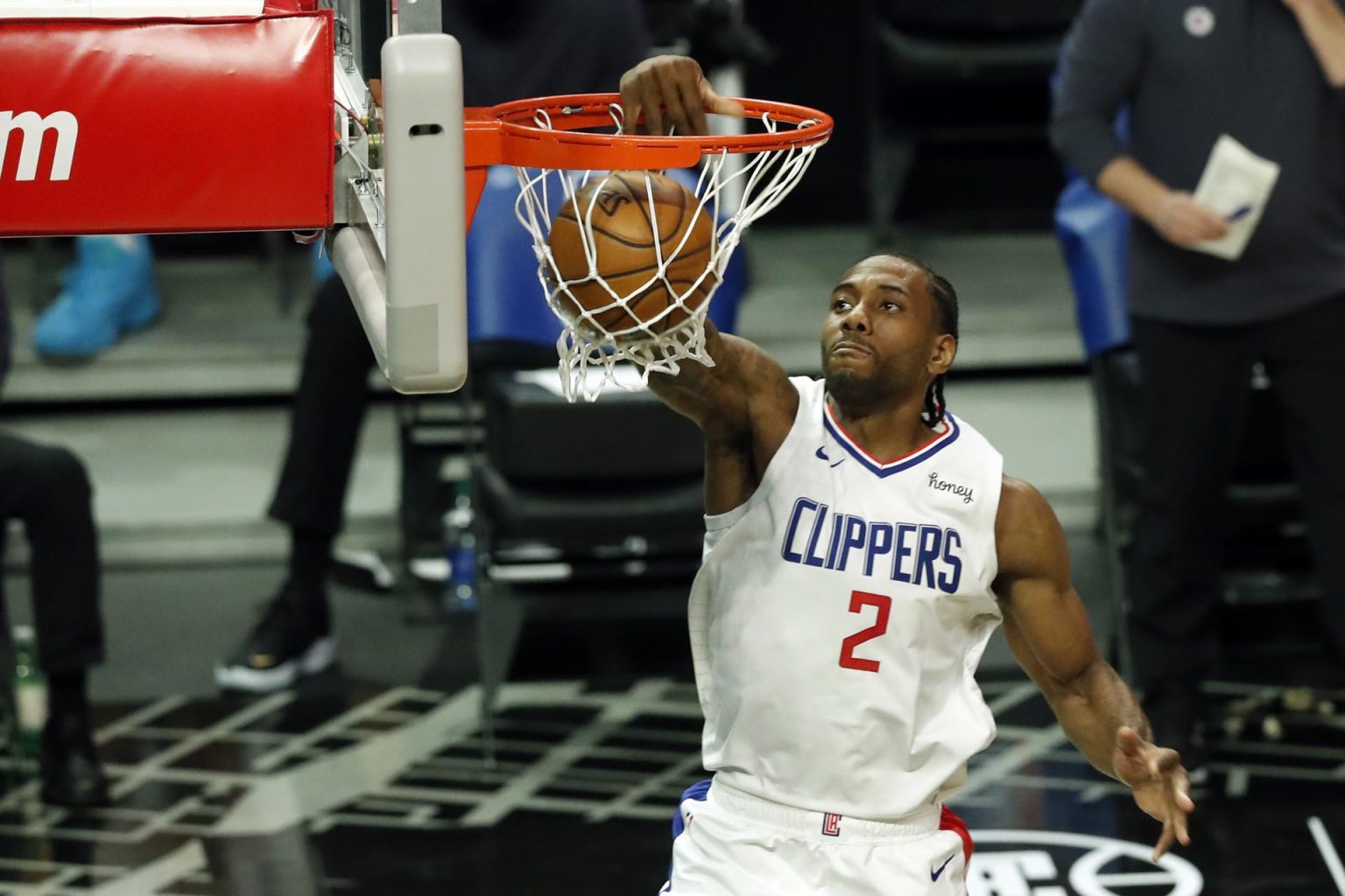 Kawhi Leonard de los Clippers, en una fotografía de archivo. EFE/Etienne Laurent