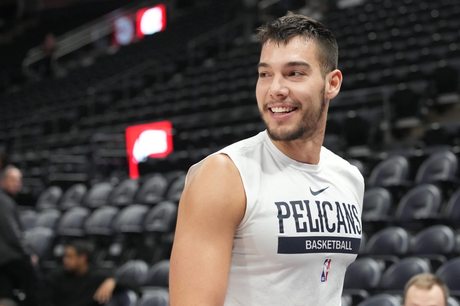 Fotografía de archivo en la que se registró a Willy Hernangomez, pívot español de los Pelicans de Nueva Orleans, en Salt Lake City (Utah, EE.UU.). EFE/George Frey