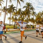 Fotografía de archivo cedida por The Miami Marathon donde aparecen unos participantes en el Maratón Life Time en Miami, Florida. EFE/The Miami Marathon /SOLO USO EDITORIAL /NO VENTAS /SOLO DISPONIBLE PARA ILUSTRAR LA NOTICIA QUE ACOMPAÑA /CRÉDITO OBLIGATORIO