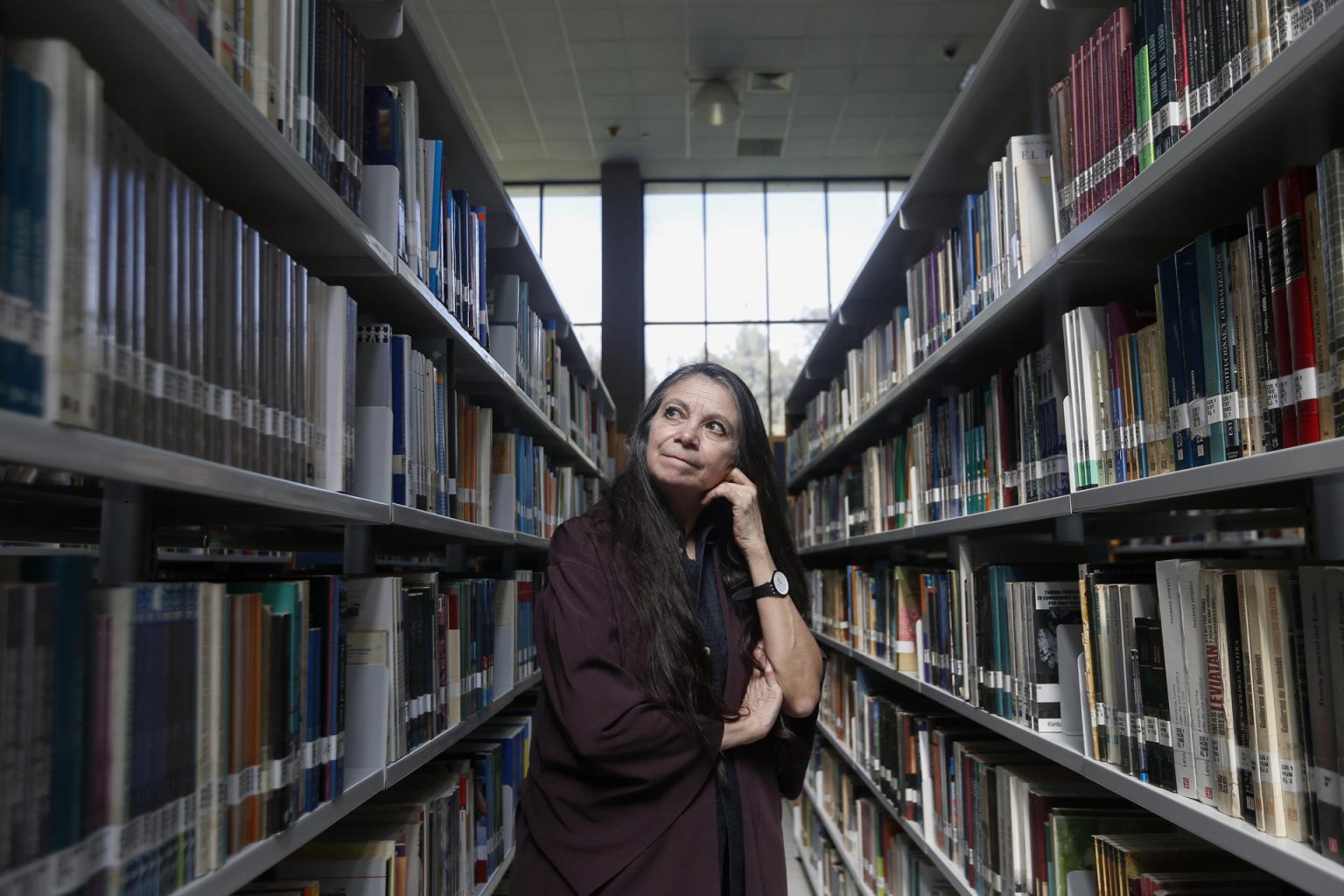 La escritora mexicana, Carmen Boullosa, posa durante una entrevista para la Agencia EFE el 18 de enero de 2023, en Guadalajara, estado de Jalisco (México). EFE/ Francisco Guasco