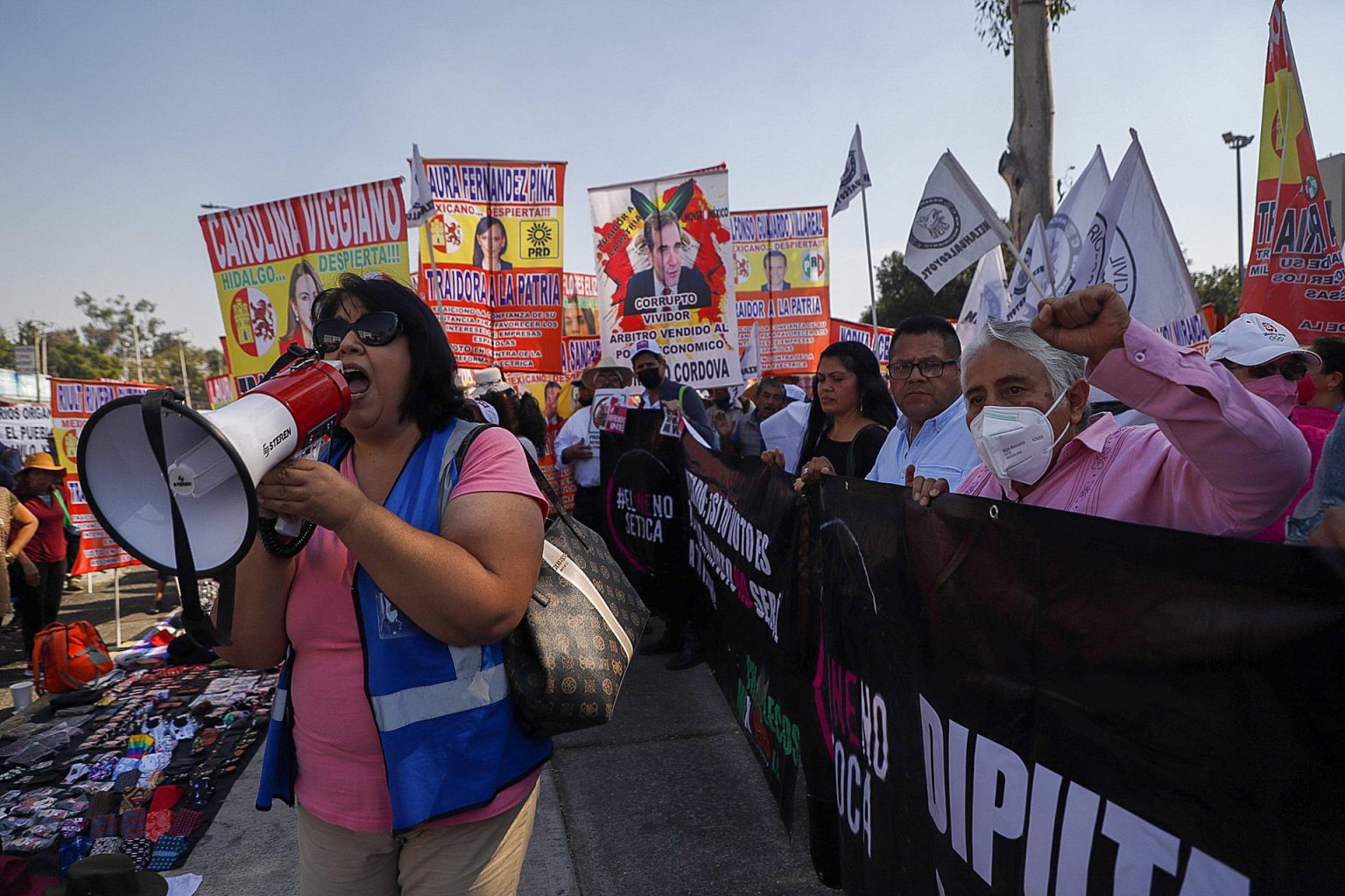 La concentración, de nombre #MiVotoNoSeToca, se centrará en el llamado “Plan B” que impulsa López Obrador después de que su reforma constitucional fracasó en diciembre pasado. Imagen de archivo. EFE/ Isaac Esquivel