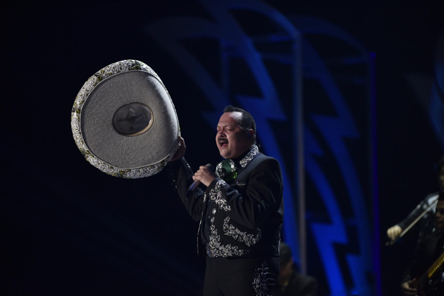 Fotografía de archivo del artista mexicano Pepe Aguilar. EFE/Gastón De Cárdenas